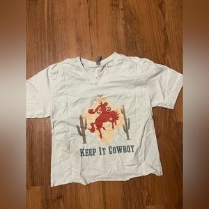 Graphic tee